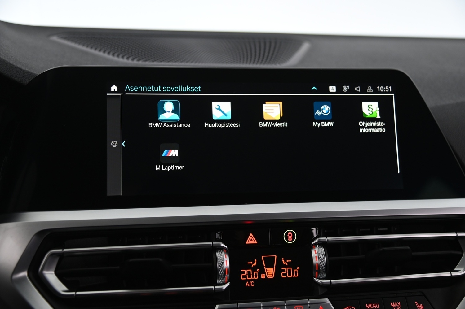 BMW 330 vaihtoauto