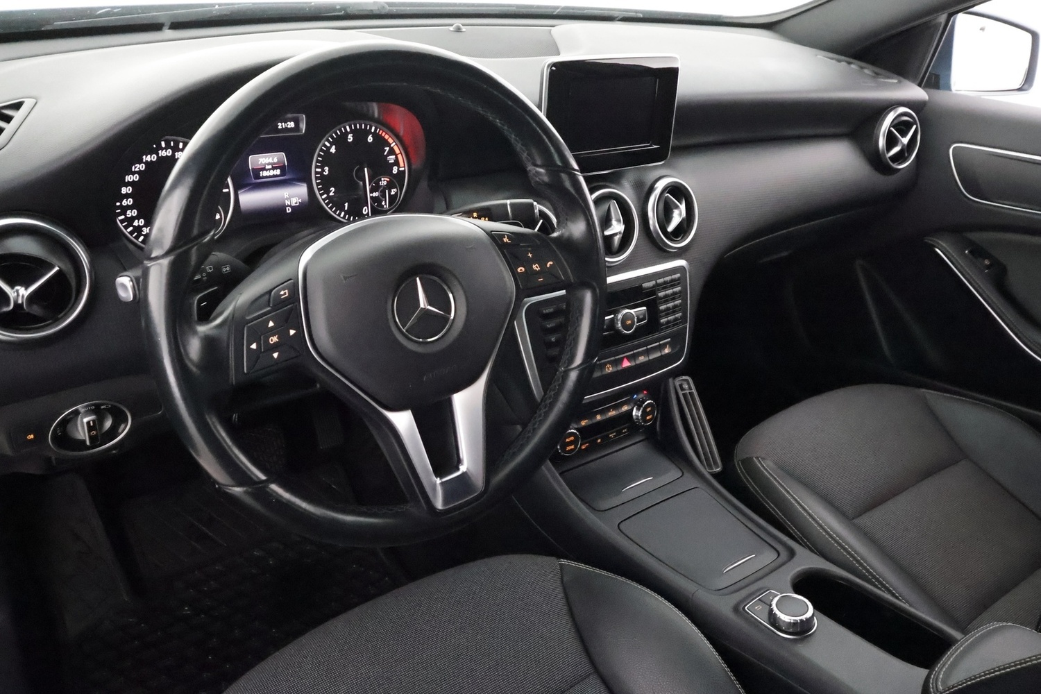 Mercedes-Benz A vaihtoauto