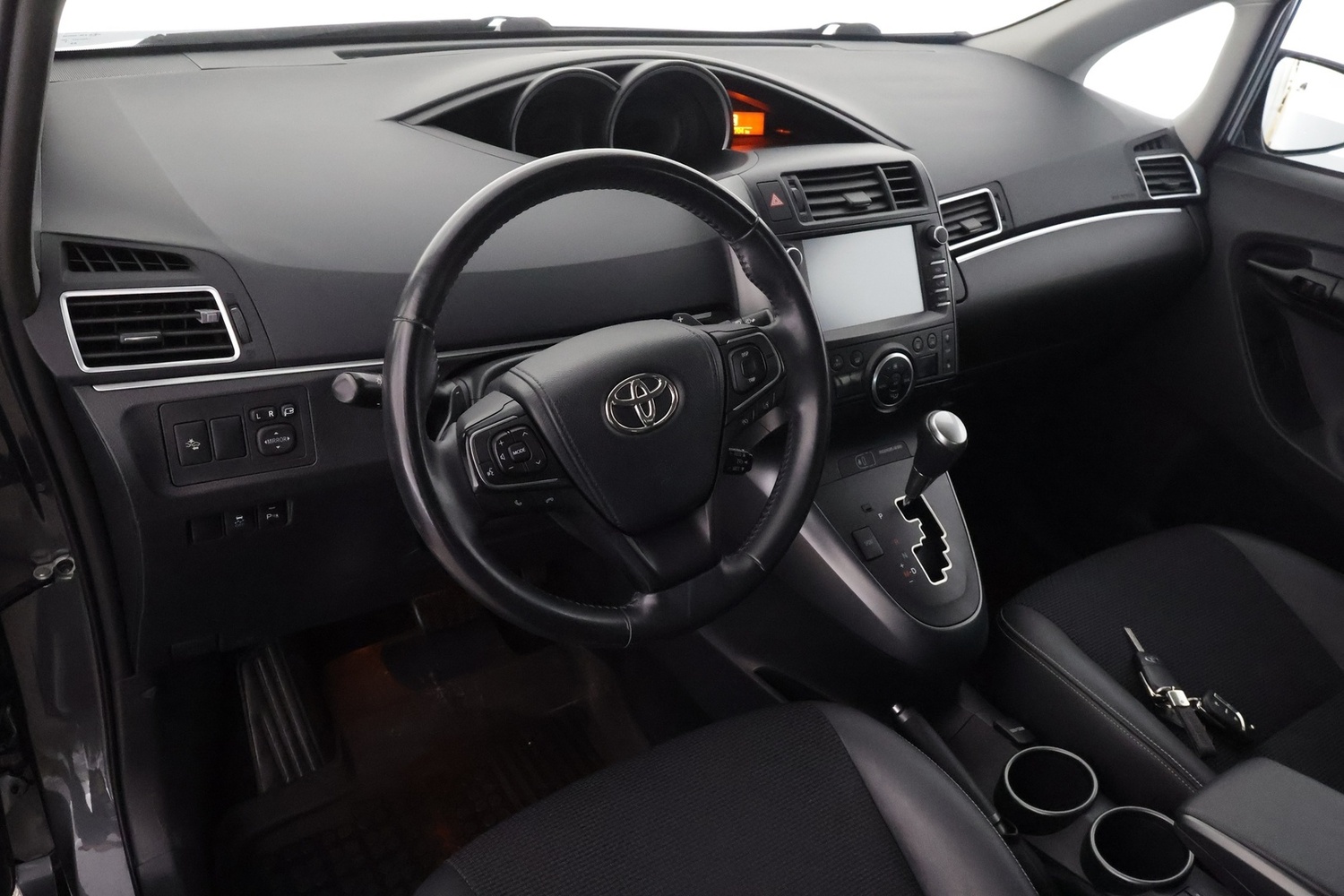 Toyota Verso vaihtoauto