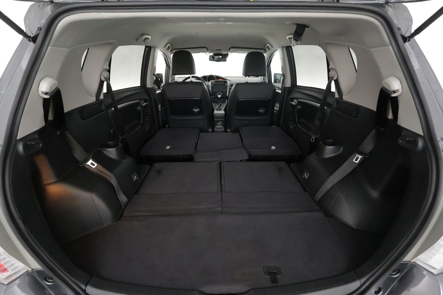 Toyota Verso vaihtoauto