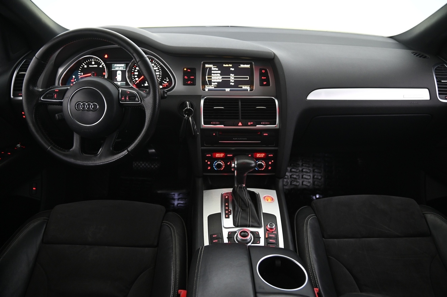Audi Q7 vaihtoauto
