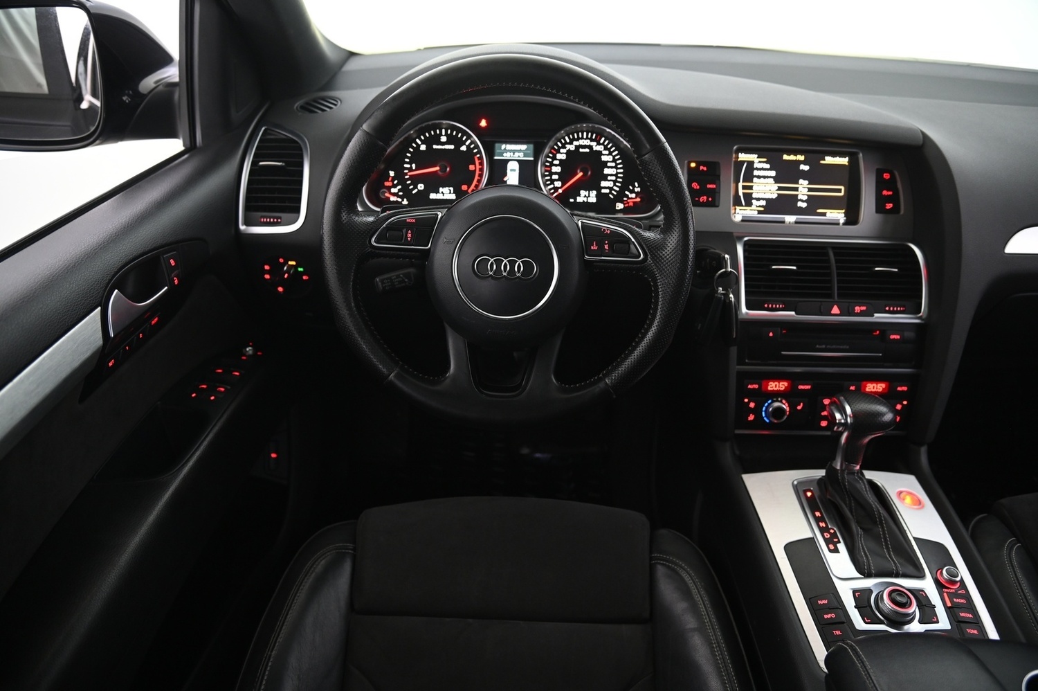Audi Q7 vaihtoauto