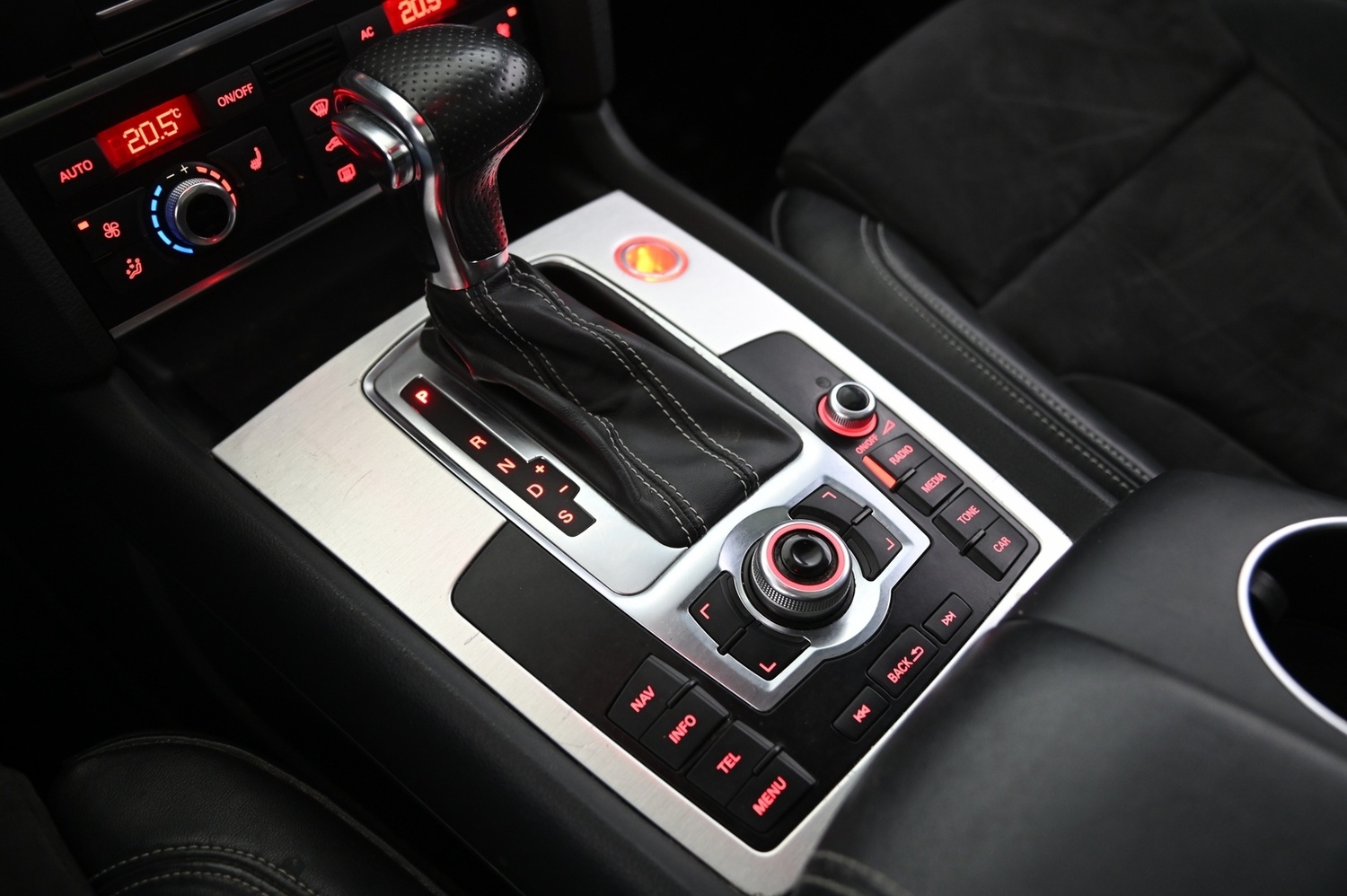 Audi Q7 vaihtoauto