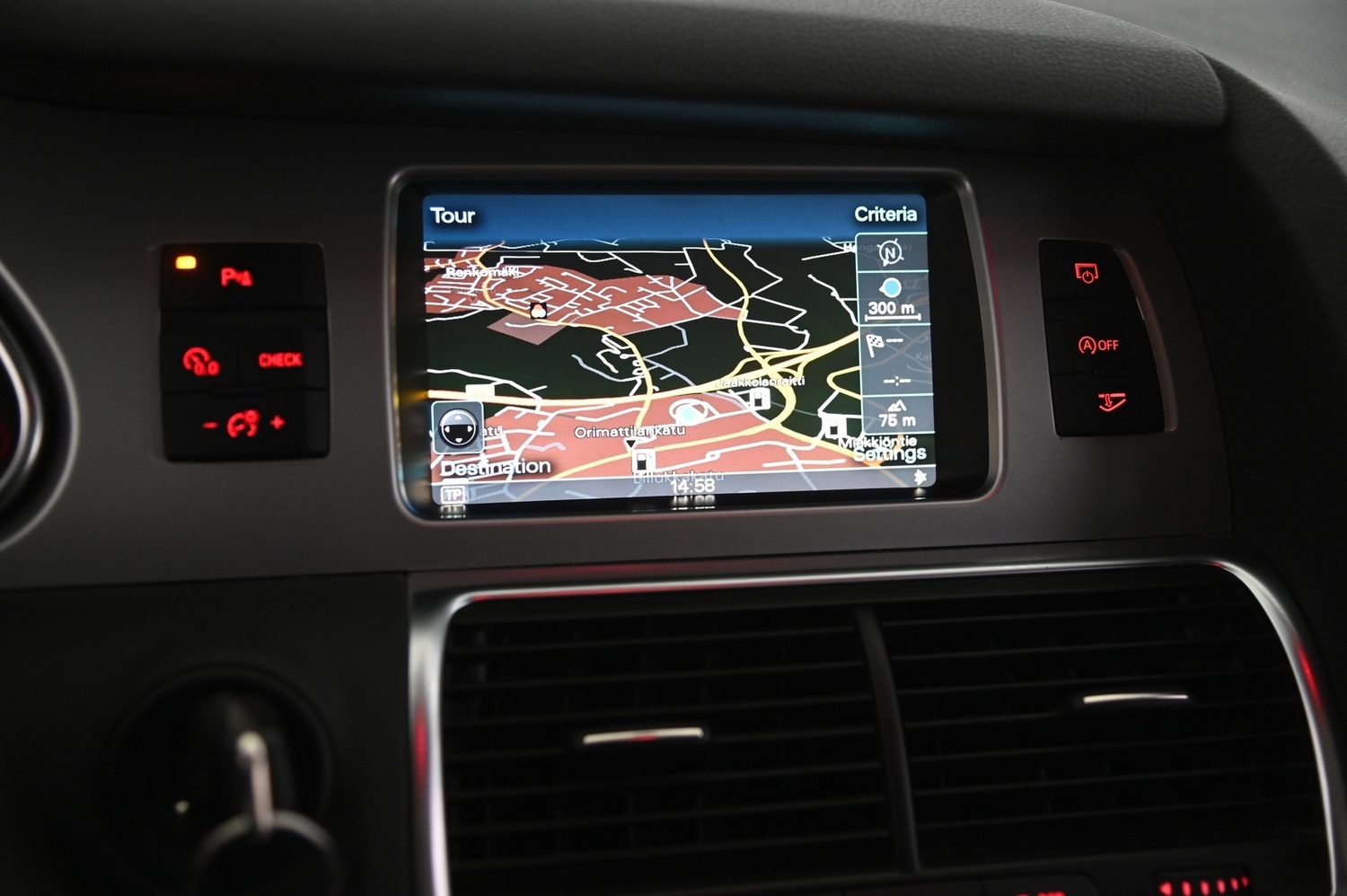 Audi Q7 vaihtoauto