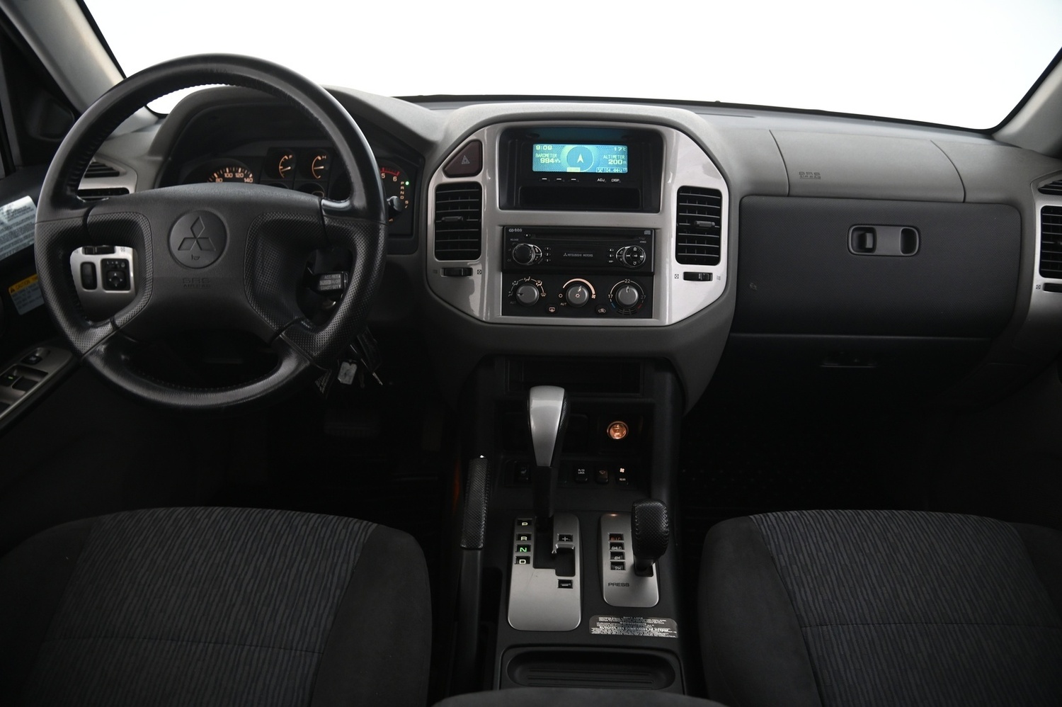 Mitsubishi Pajero vaihtoauto