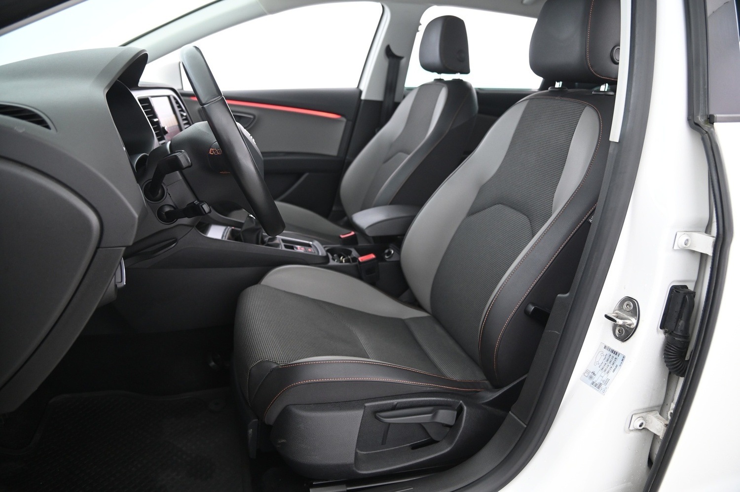 SEAT Leon X-Perience vaihtoauto