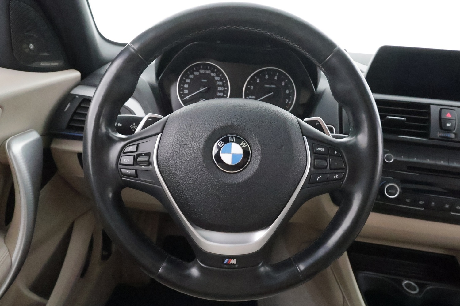 BMW M135i vaihtoauto