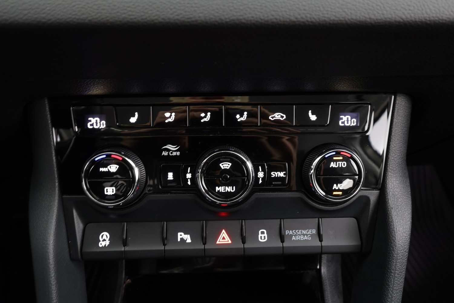 Skoda Karoq vaihtoauto