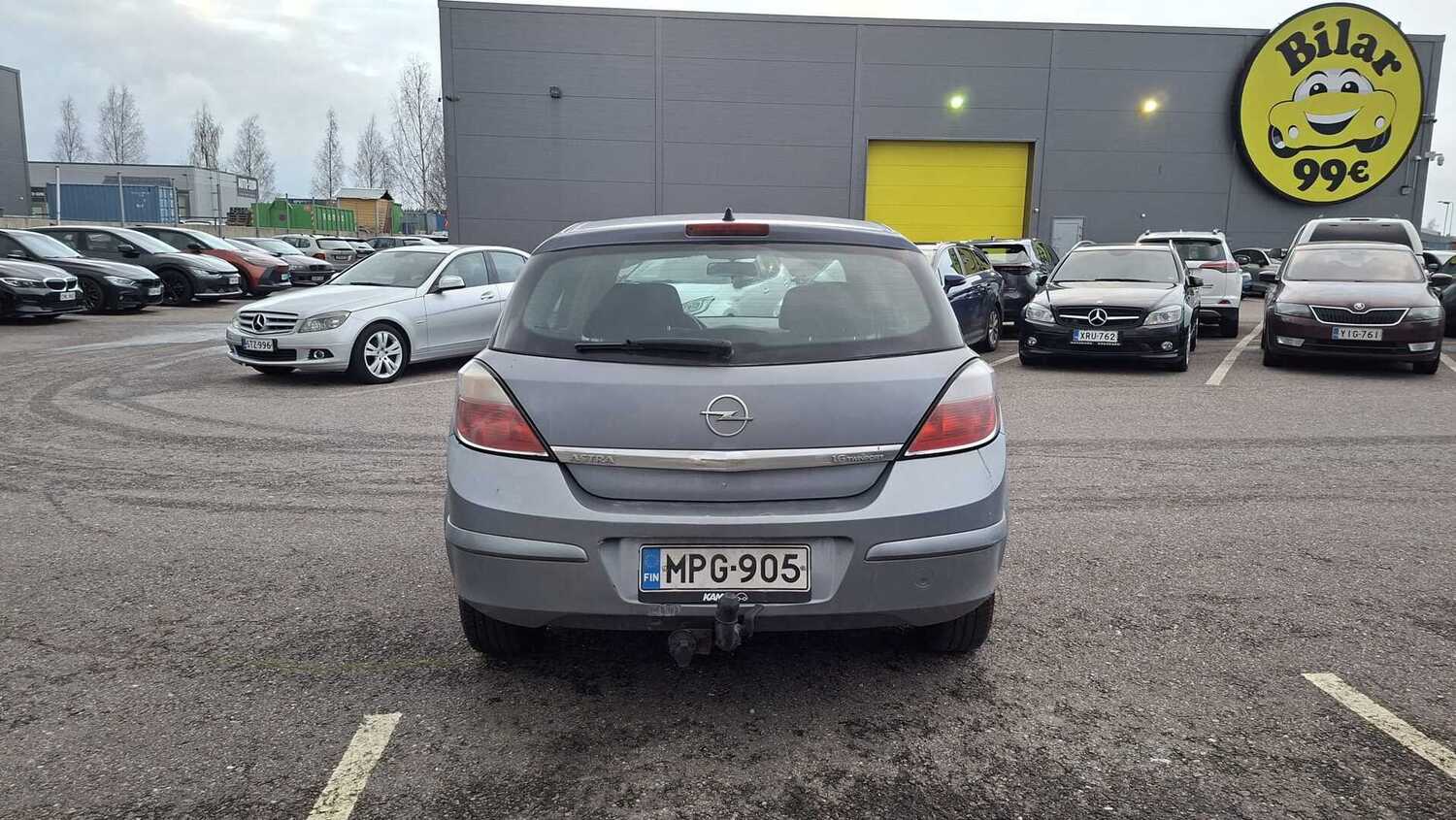 Opel Astra vaihtoauto