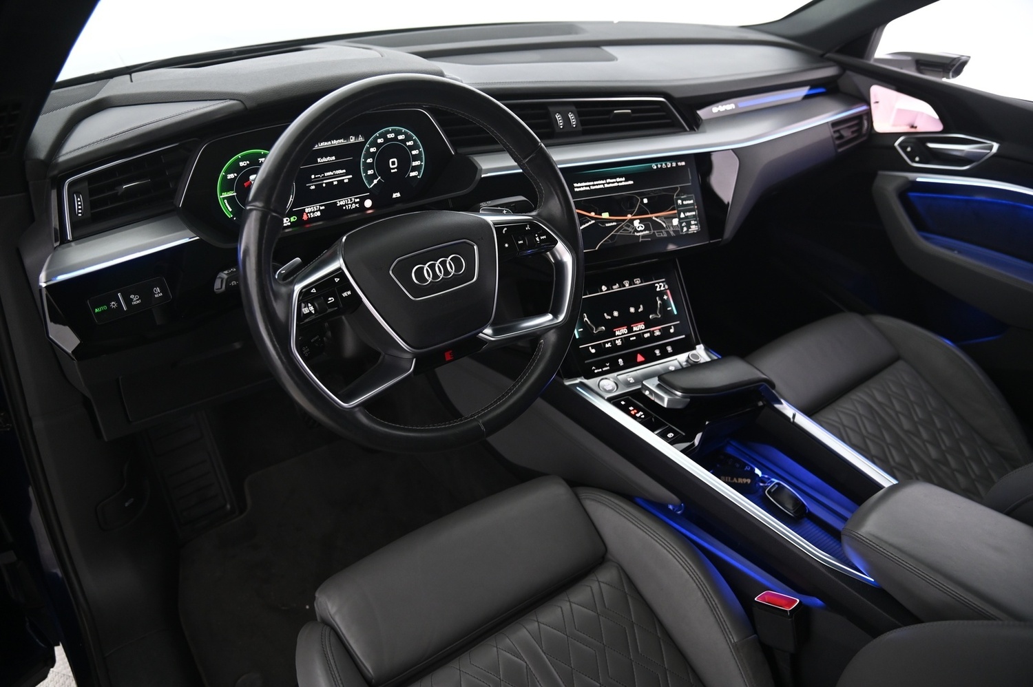Audi e-tron vaihtoauto