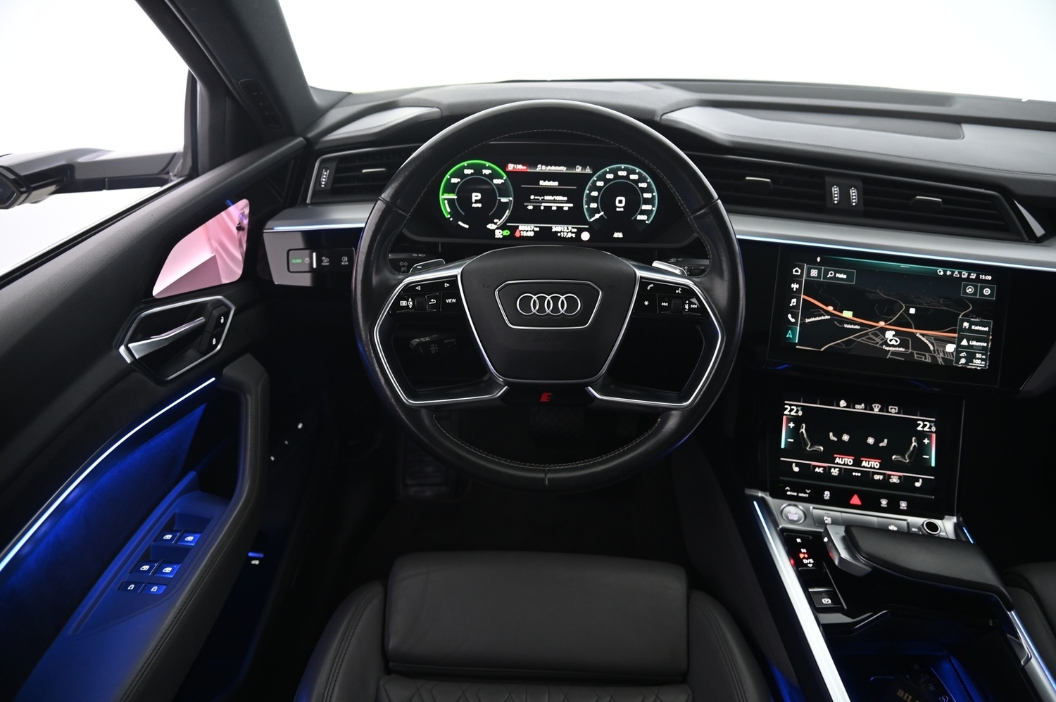 Audi e-tron vaihtoauto