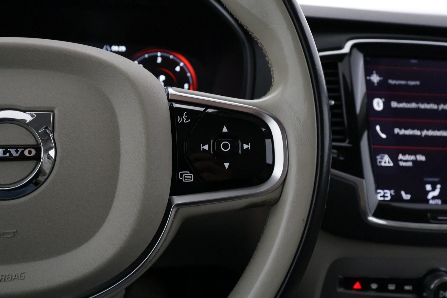 Volvo XC90 vaihtoauto