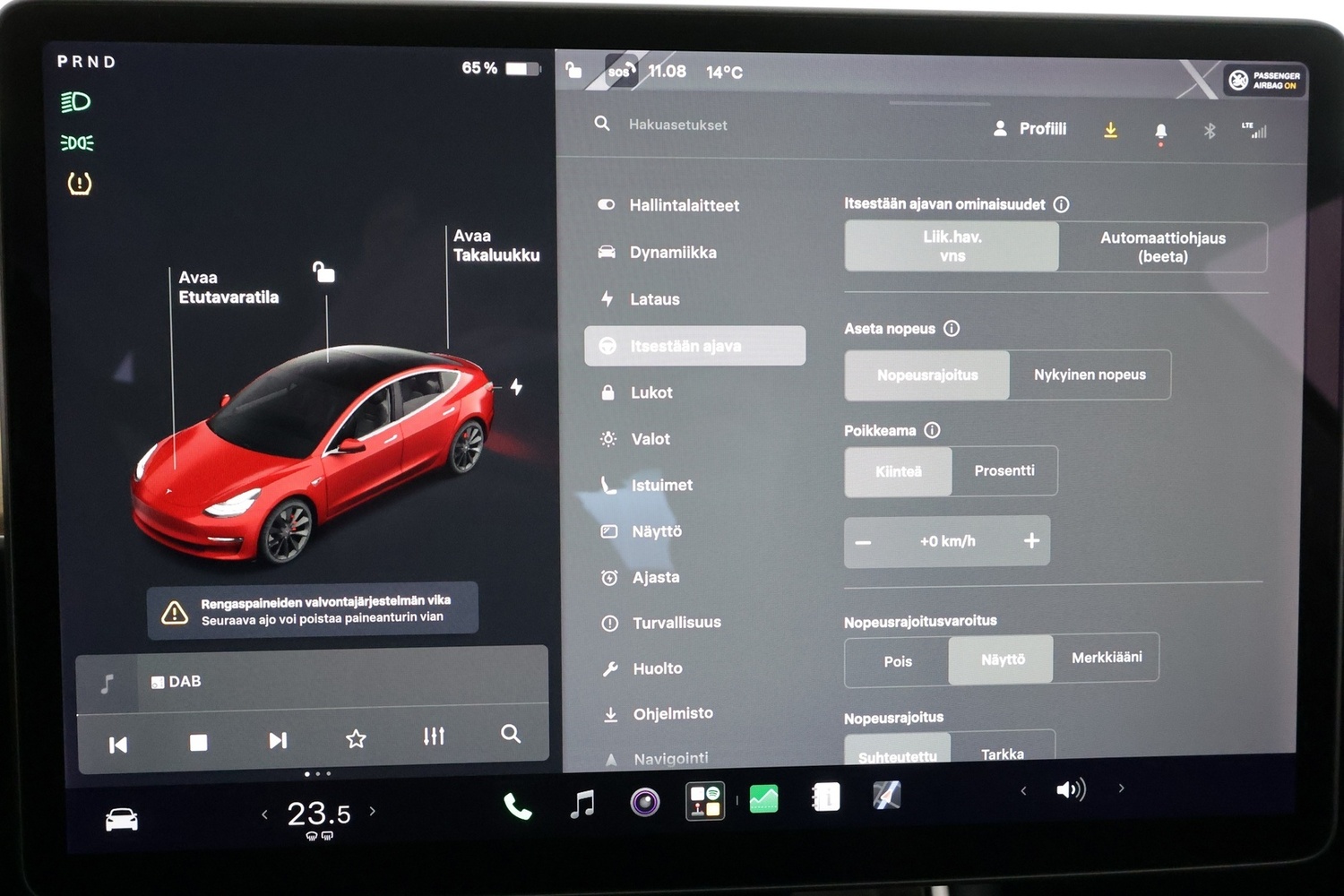 Tesla Model 3 vaihtoauto