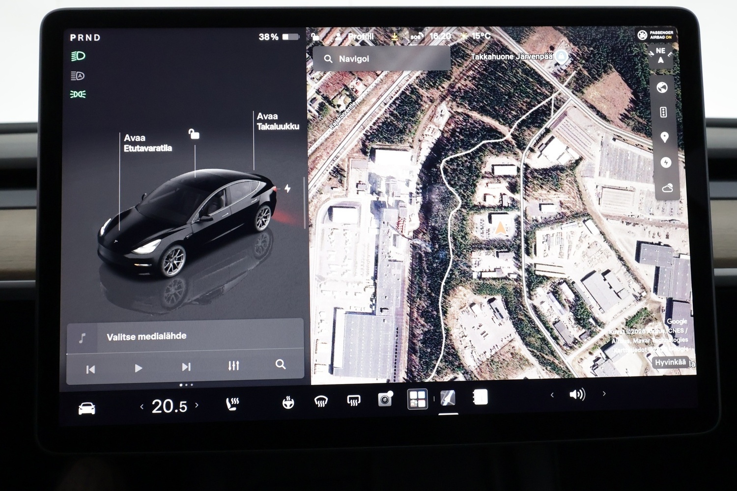 Tesla Model 3 vaihtoauto