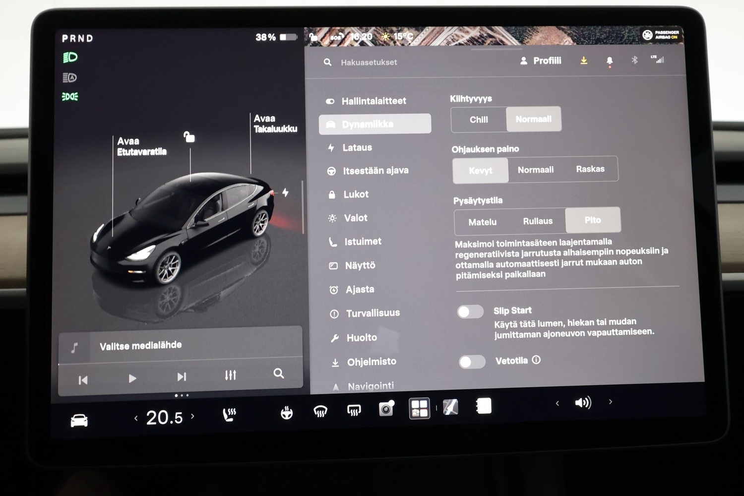 Tesla Model 3 vaihtoauto