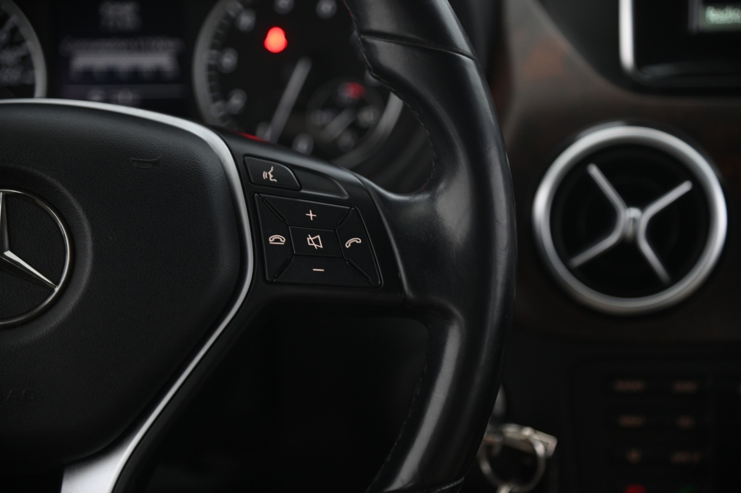 Mercedes-Benz B vaihtoauto