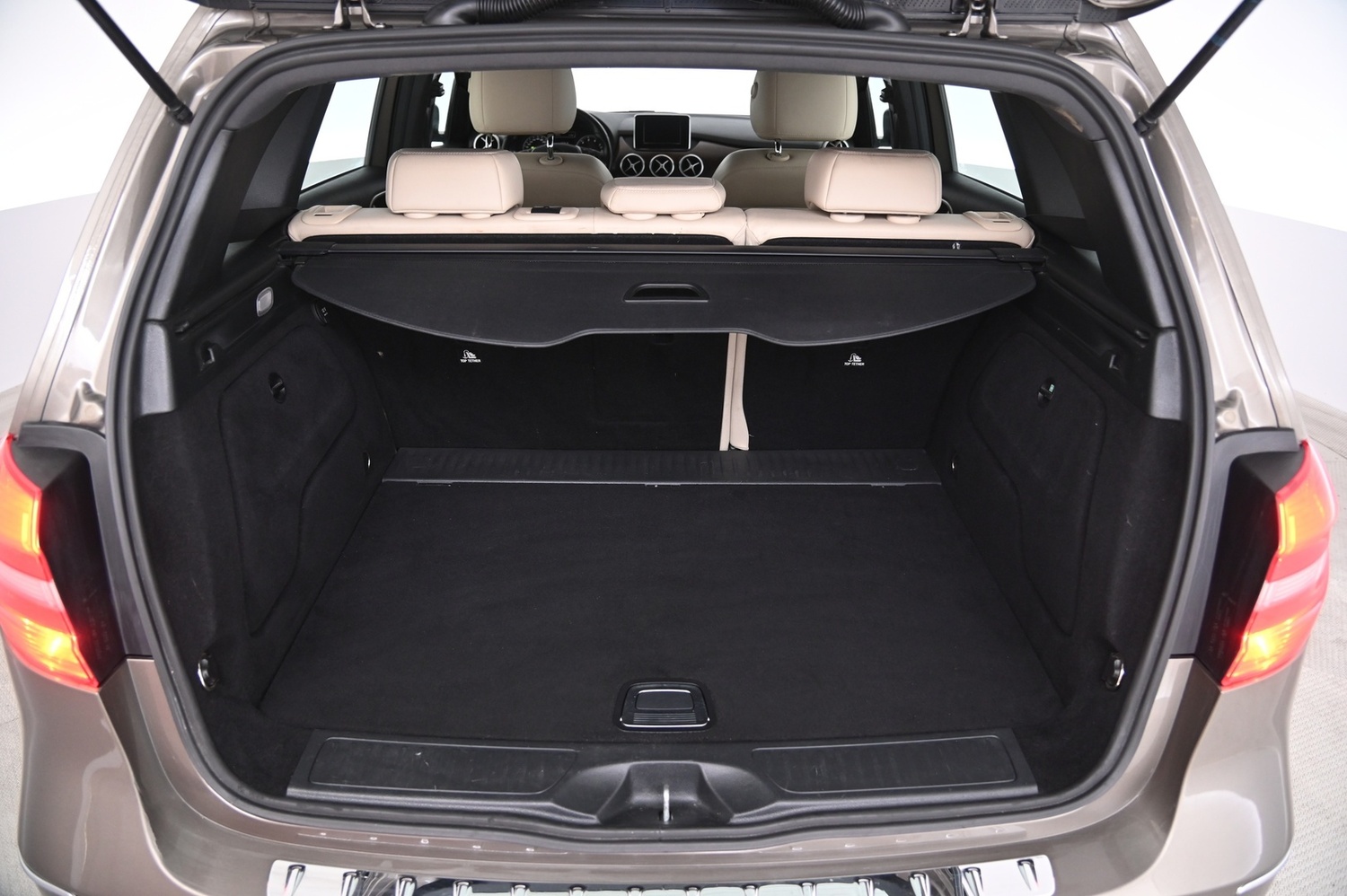 Mercedes-Benz B vaihtoauto