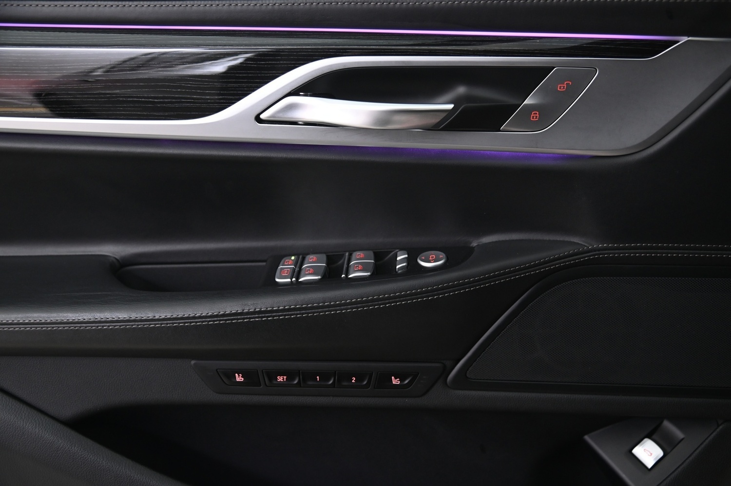 BMW 745 vaihtoauto