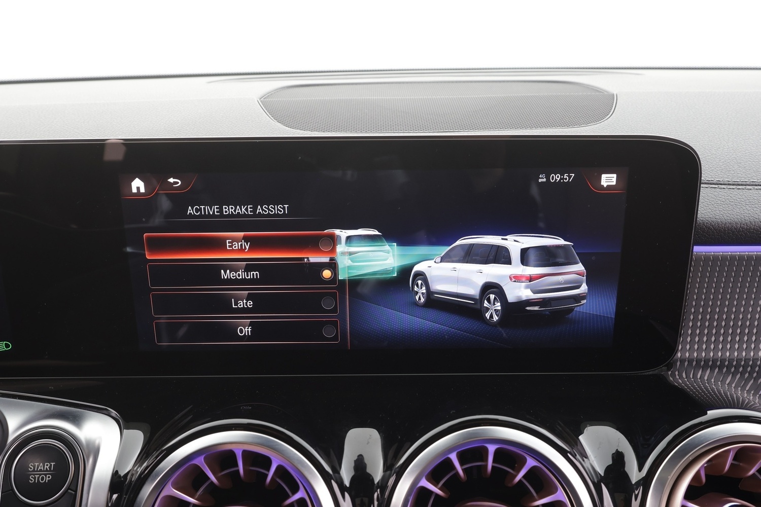 Mercedes-Benz EQB vaihtoauto