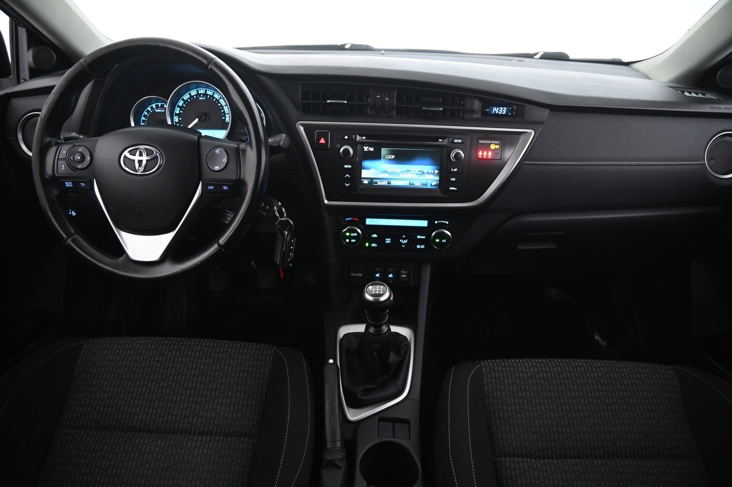 Toyota Auris vaihtoauto