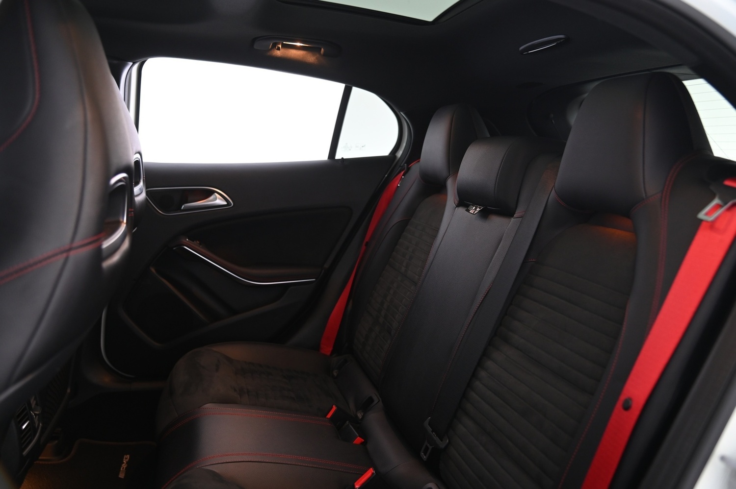 Mercedes-Benz GLA vaihtoauto