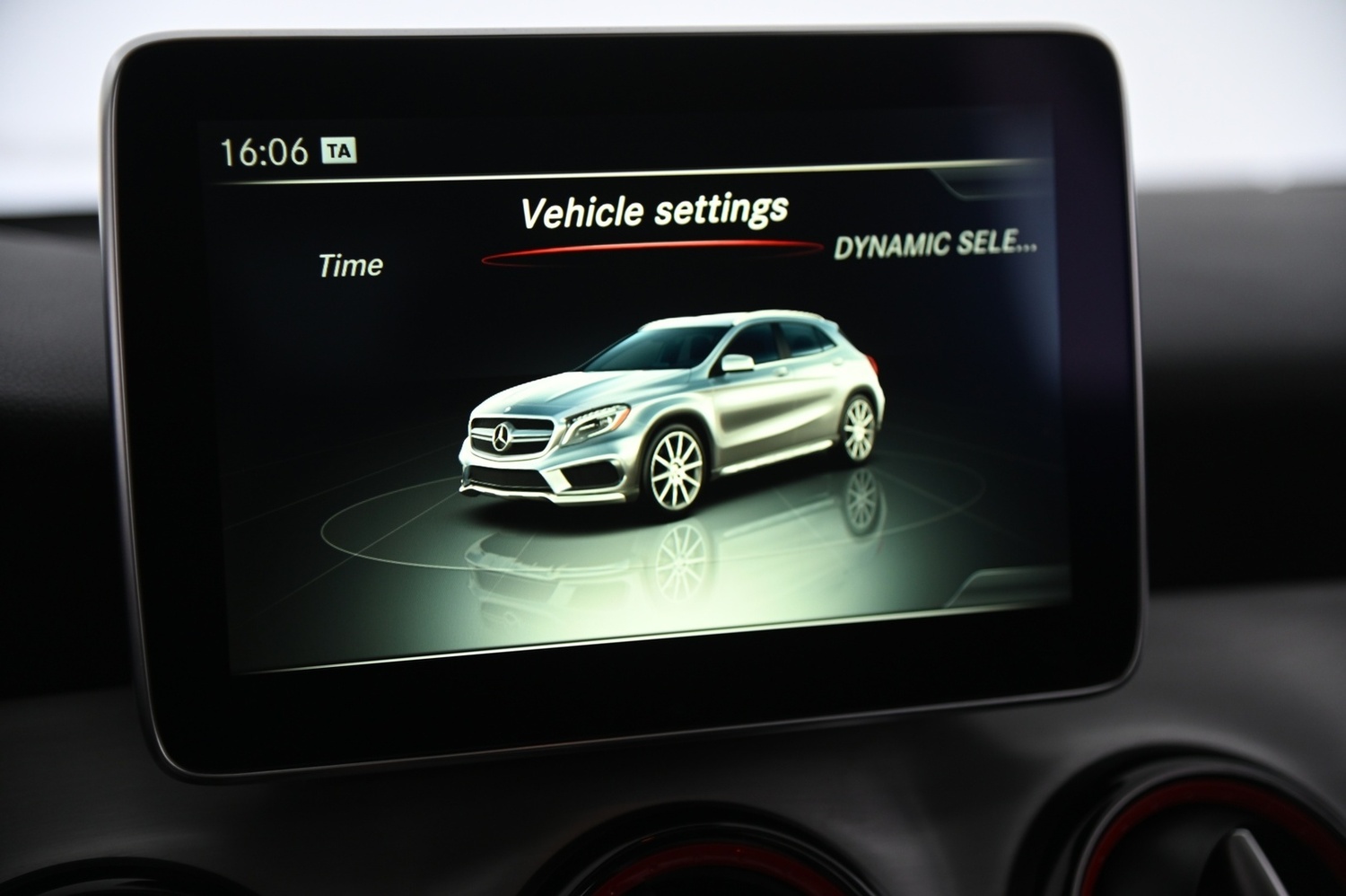 Mercedes-Benz GLA vaihtoauto