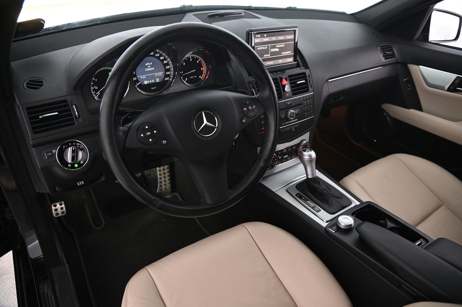 Mercedes-Benz C vaihtoauto
