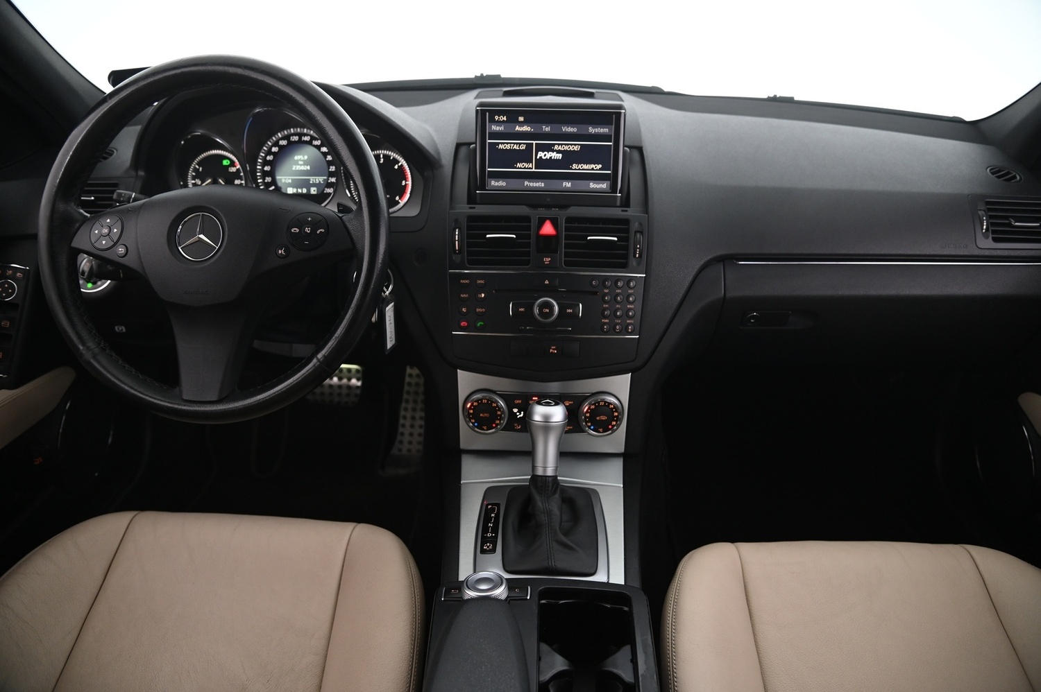 Mercedes-Benz C vaihtoauto