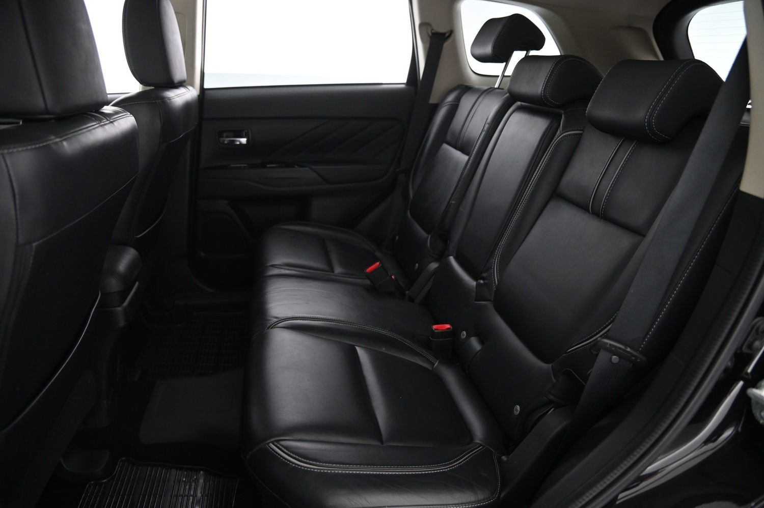 Mitsubishi Outlander vaihtoauto