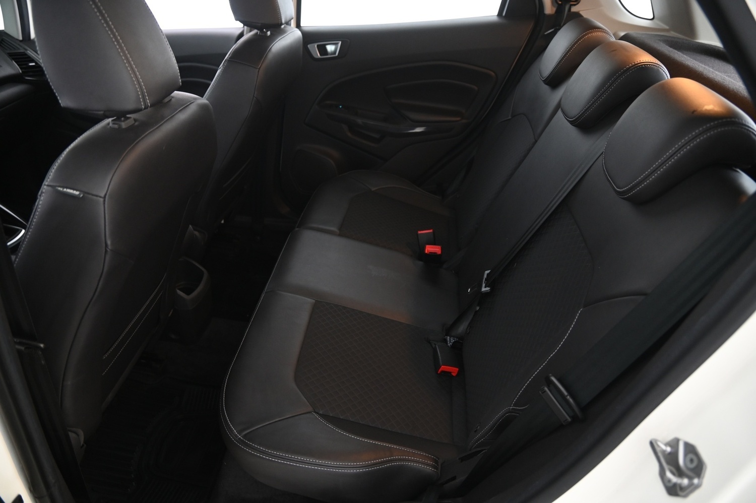 Ford Ecosport vaihtoauto