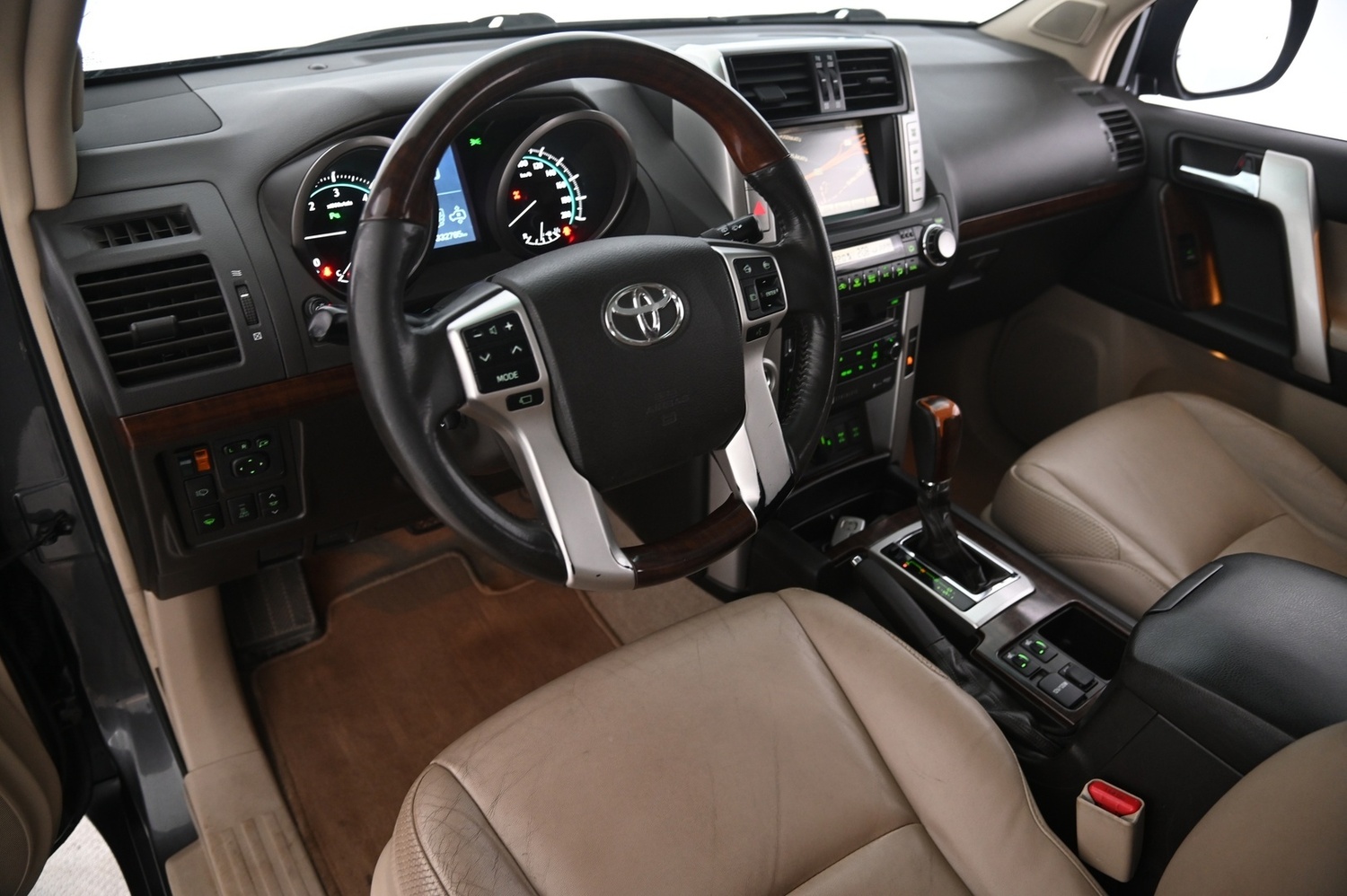 Toyota Land Cruiser vaihtoauto