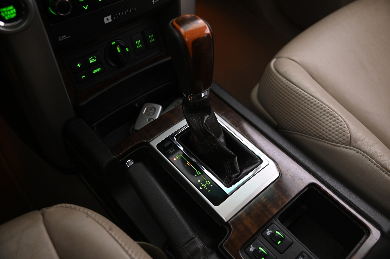 Toyota Land Cruiser vaihtoauto