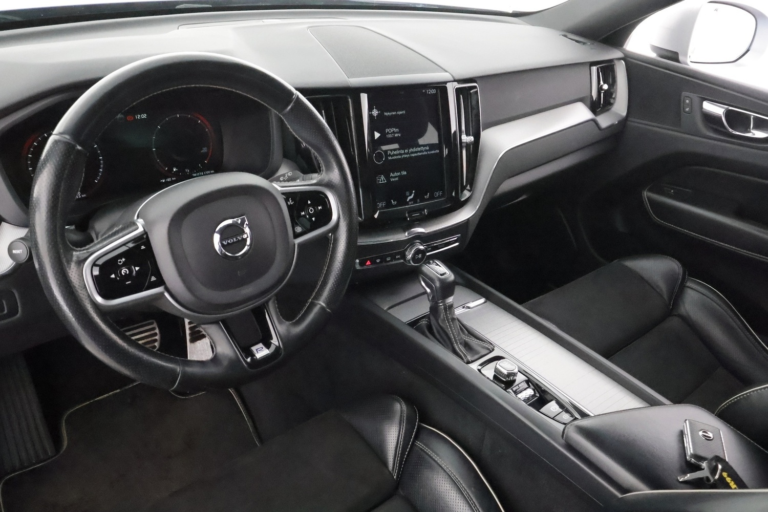 Volvo XC60 vaihtoauto