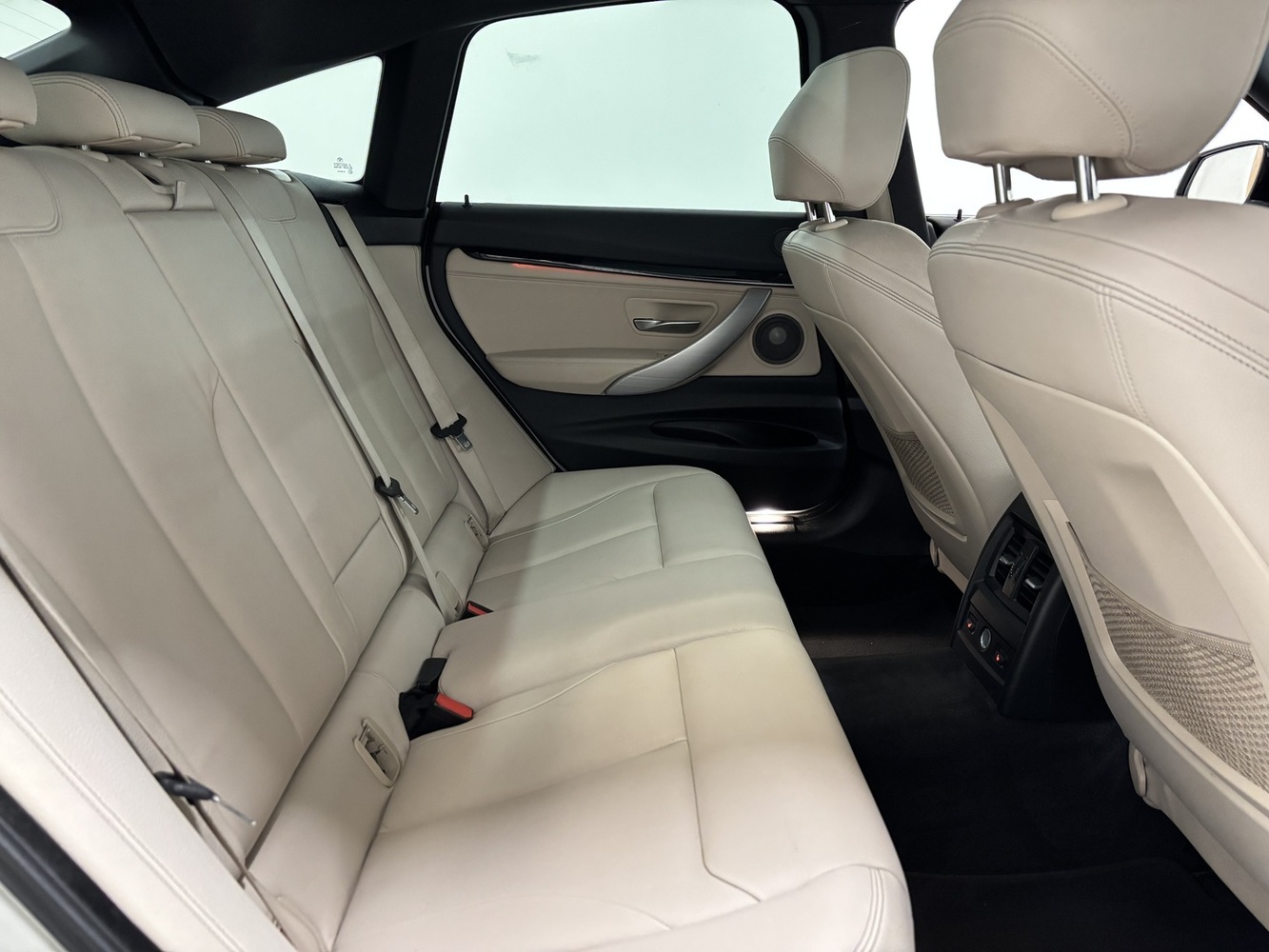 BMW 3.3 vaihtoauto