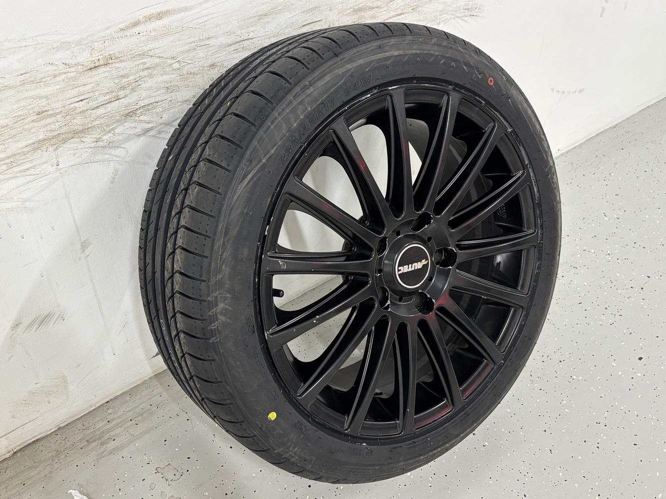 BMW 3.3 vaihtoauto