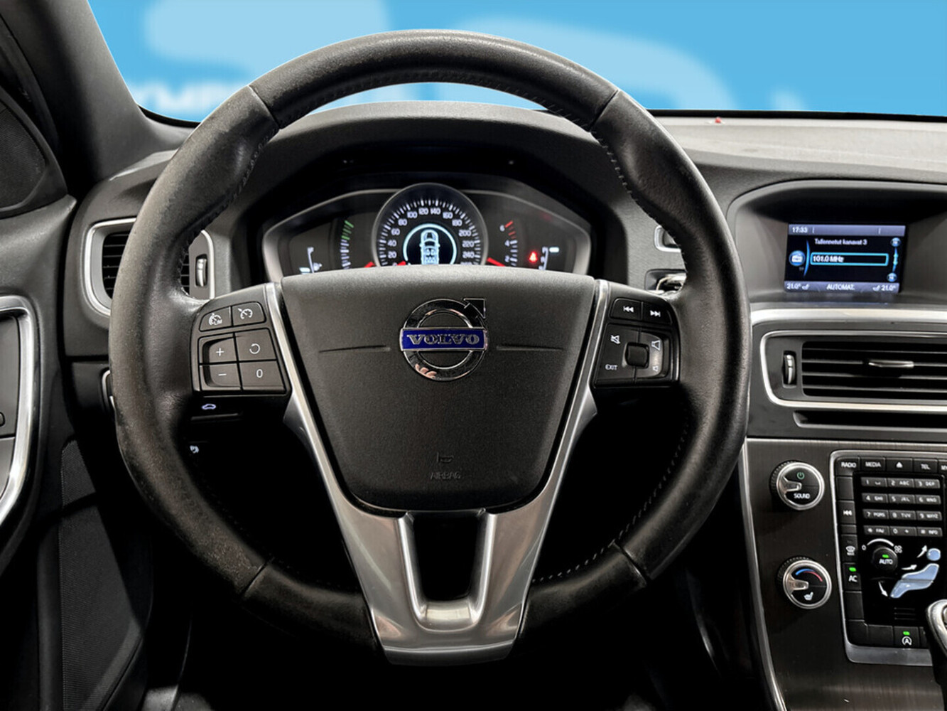 Volvo V60 vaihtoauto