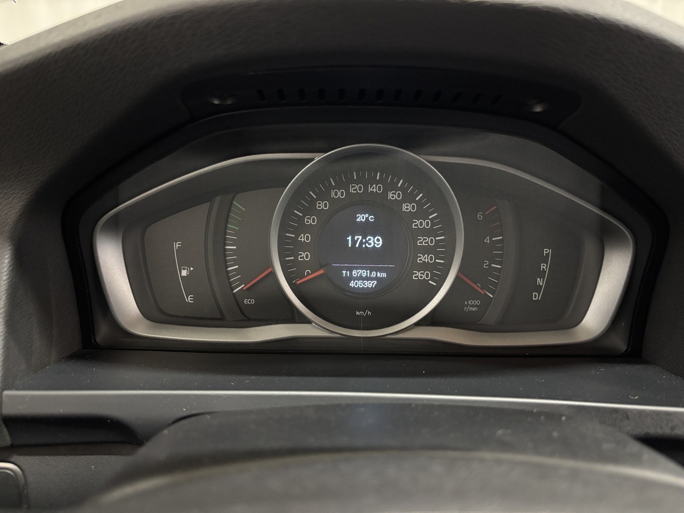 Volvo V60 vaihtoauto
