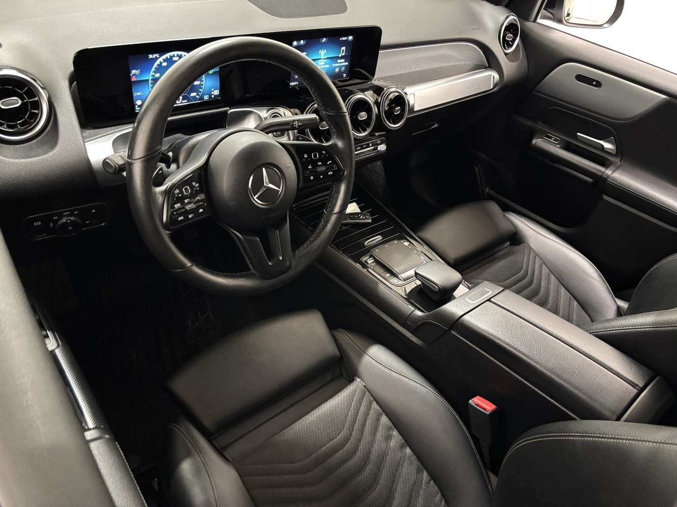 Mercedes-Benz GLB vaihtoauto