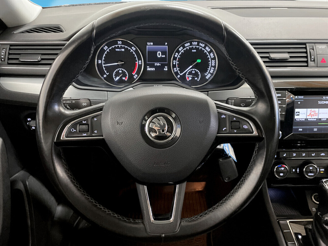 Skoda Superb vaihtoauto