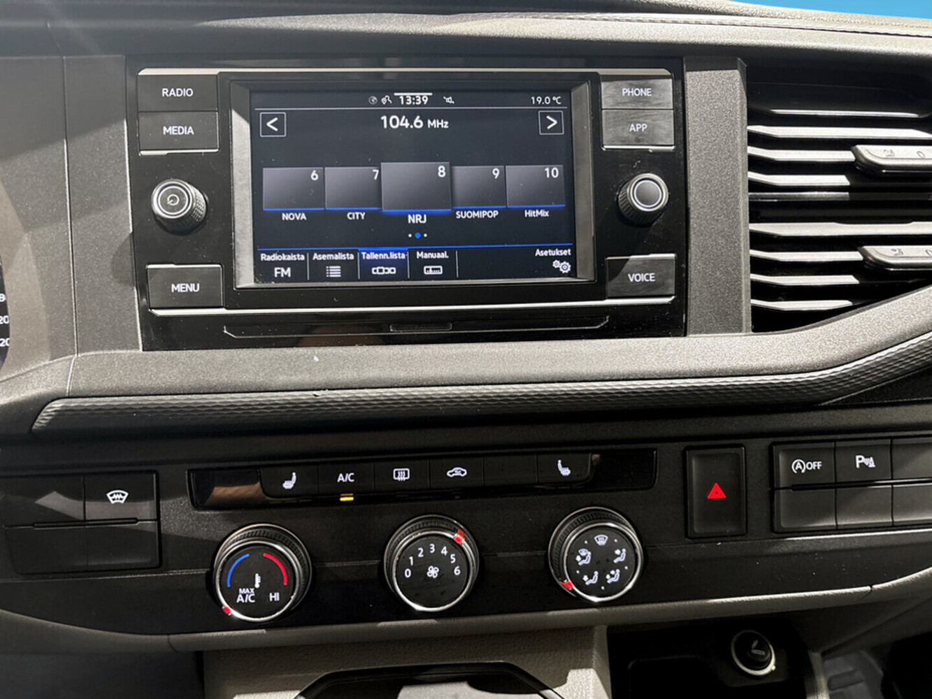 Volkswagen Transporter vaihtoauto