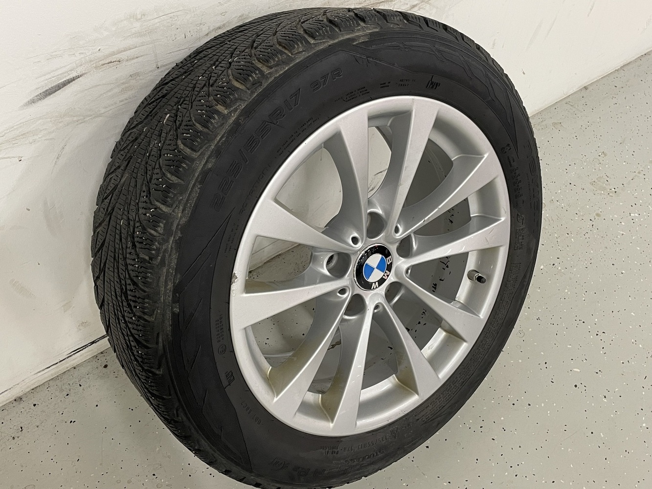 BMW 320 vaihtoauto