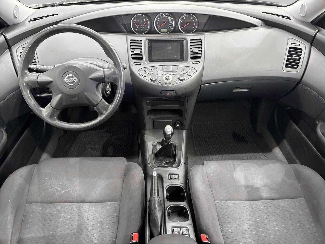 Nissan Primera vaihtoauto