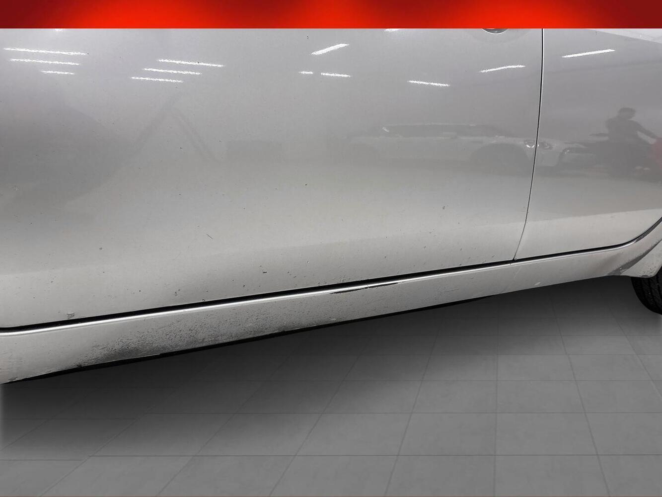 Nissan Primera vaihtoauto