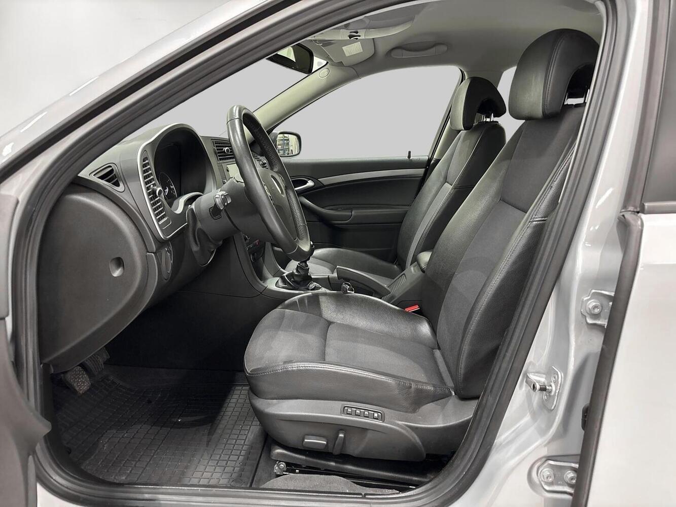 Saab 9-3 vaihtoauto