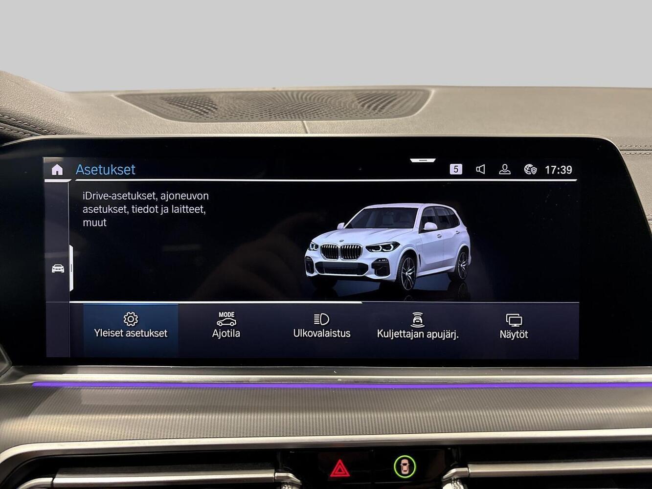 BMW X5 vaihtoauto