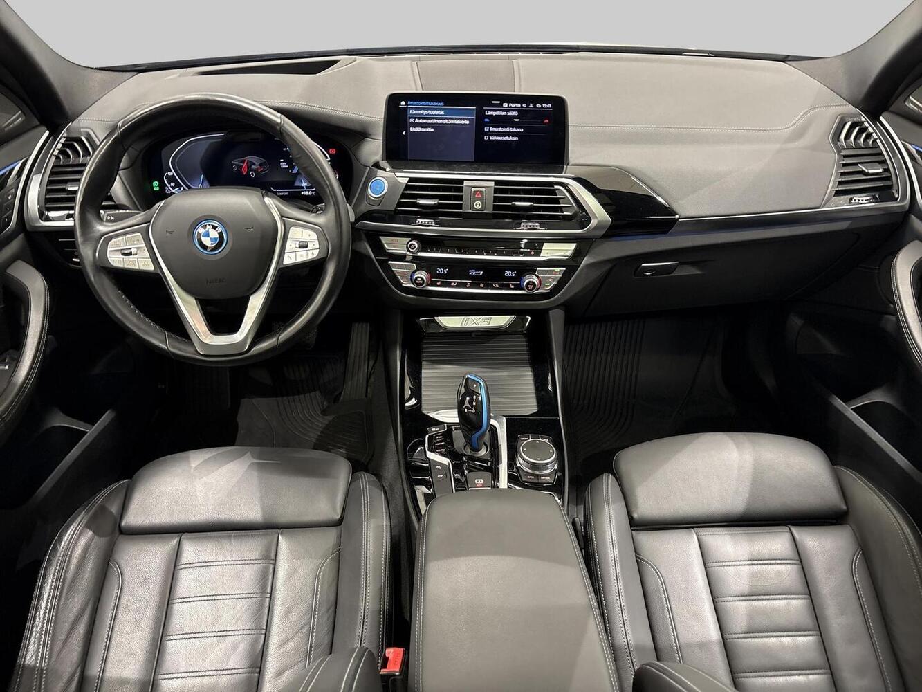 BMW iX3 vaihtoauto