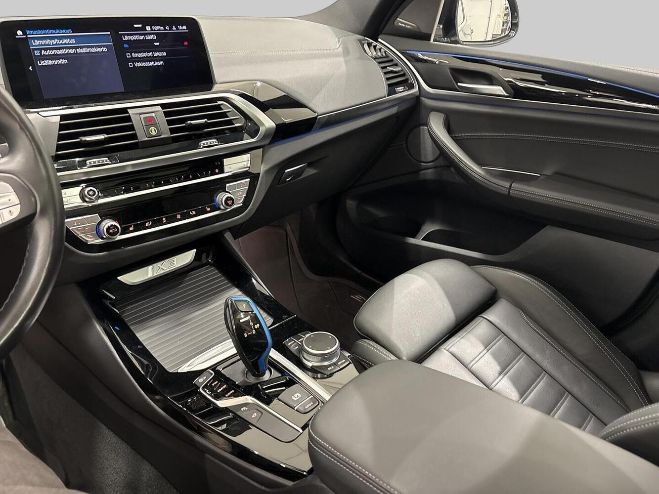 BMW iX3 vaihtoauto