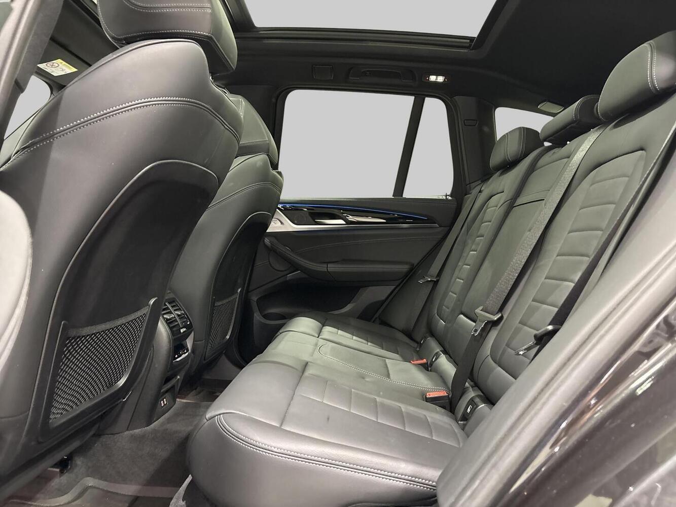 BMW iX3 vaihtoauto