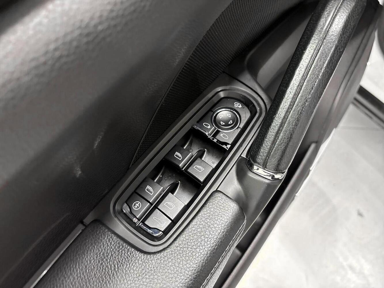 Porsche Cayenne vaihtoauto