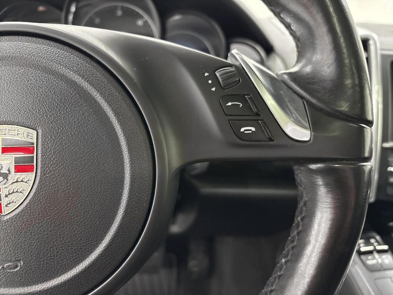Porsche Cayenne vaihtoauto